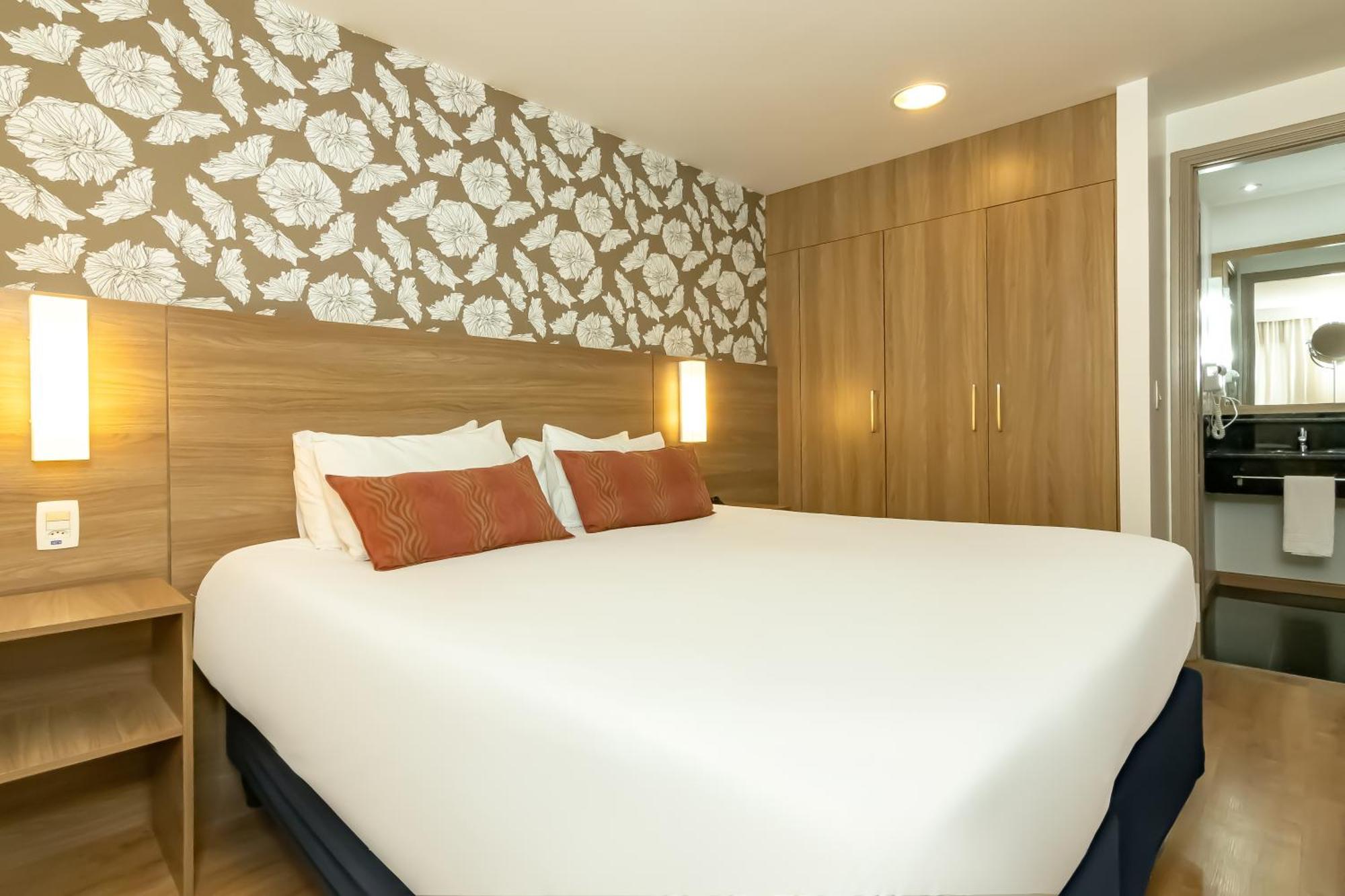 Mercure Curitiba 7 De Setembro Luaran gambar